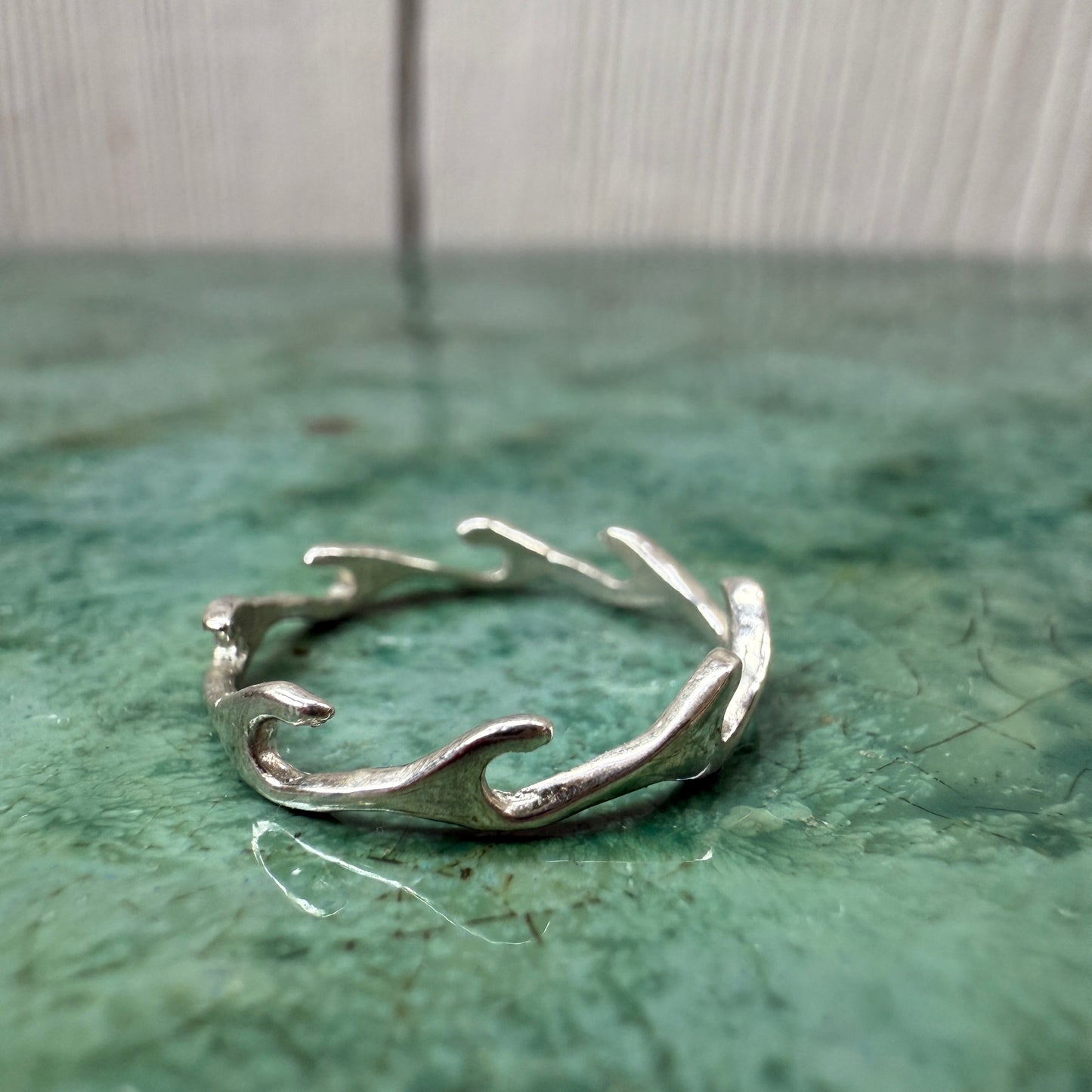 Rolling Waves Ring