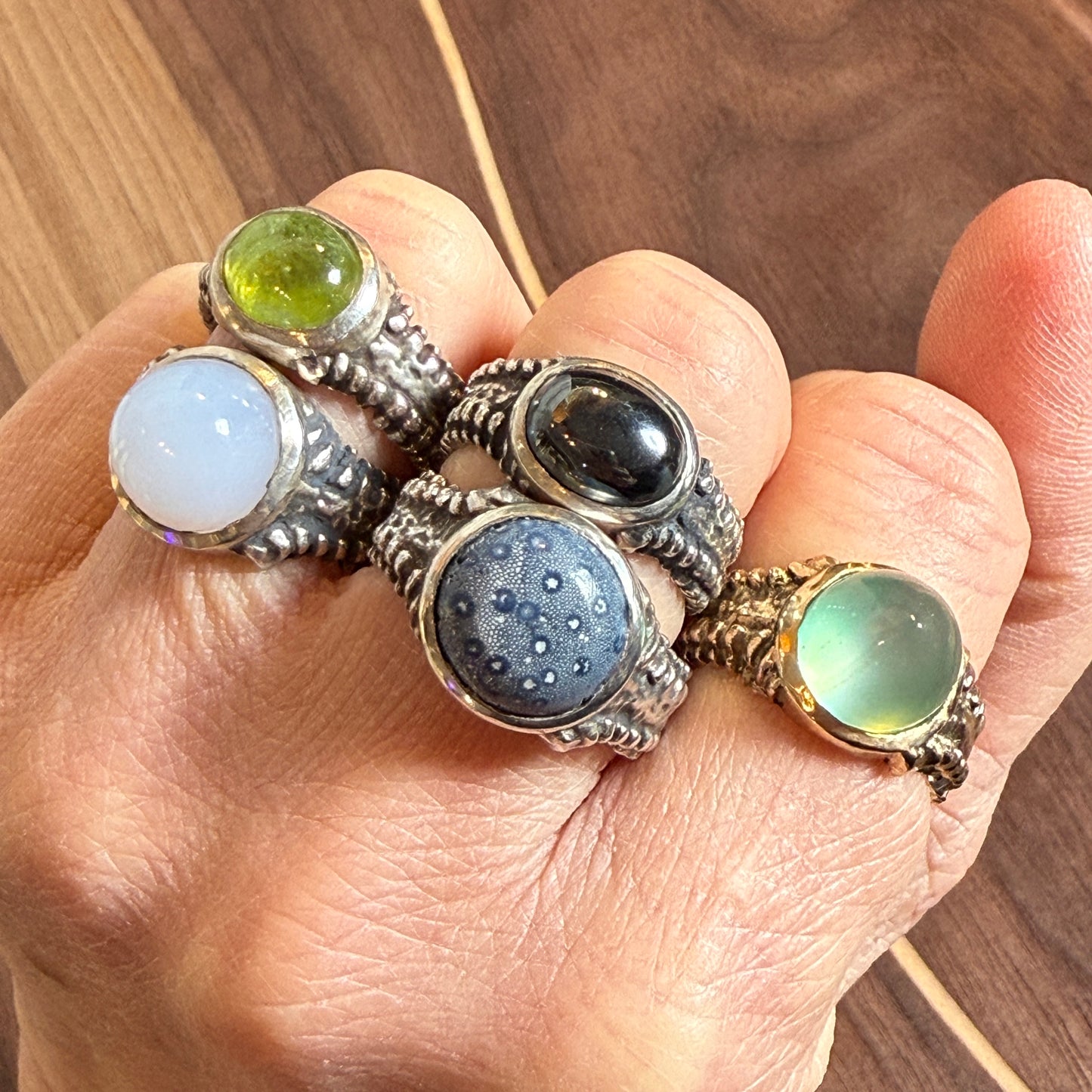 Gold Starfish Ring with Chrysoprase