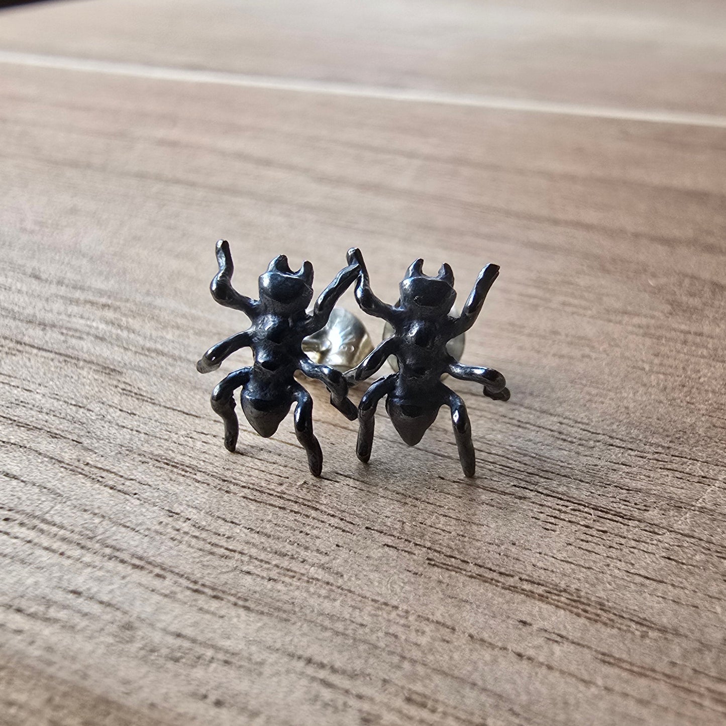 Oxidized Ant Studs