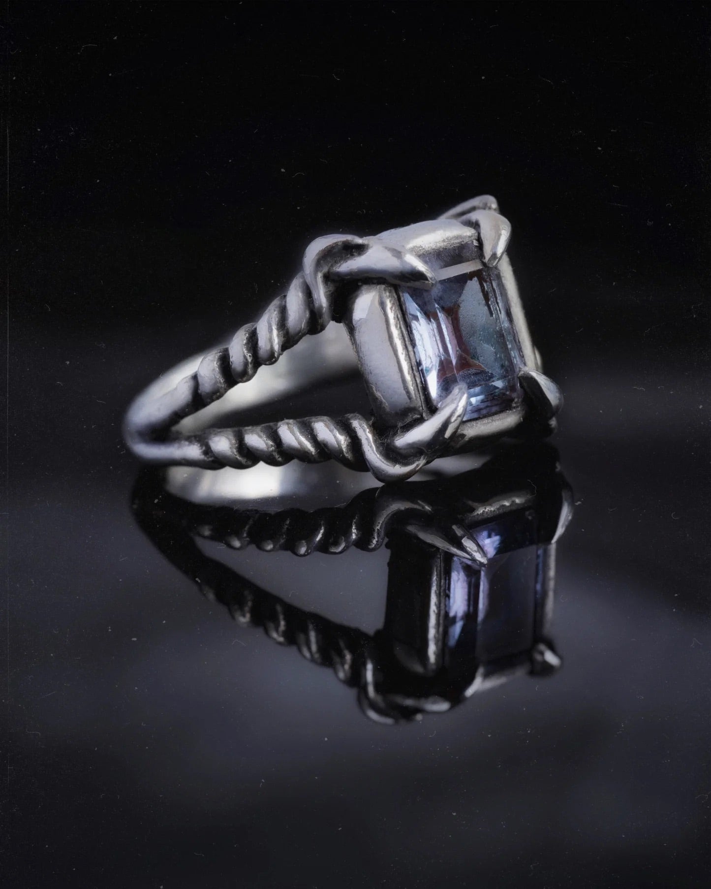 Alexandrite Harpy Ring
