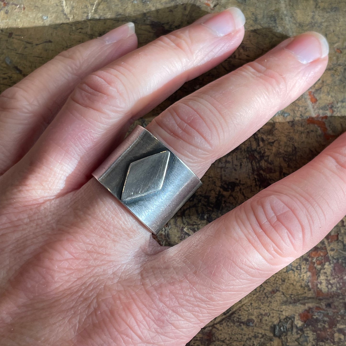 Harlequin Ring