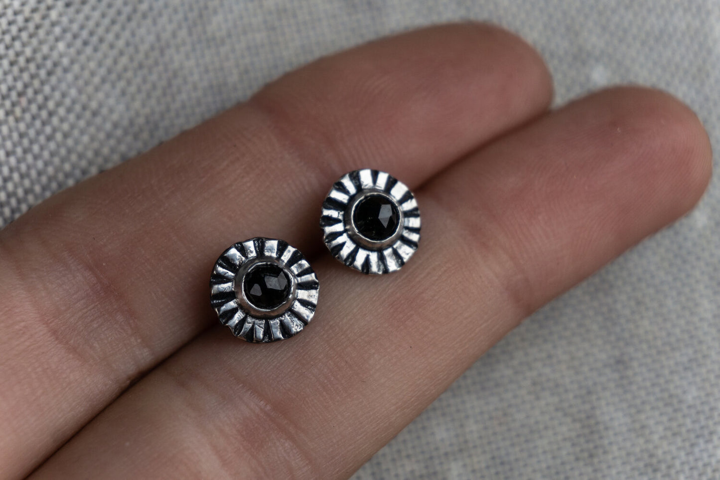 Gemstone Ridge Stud Earring