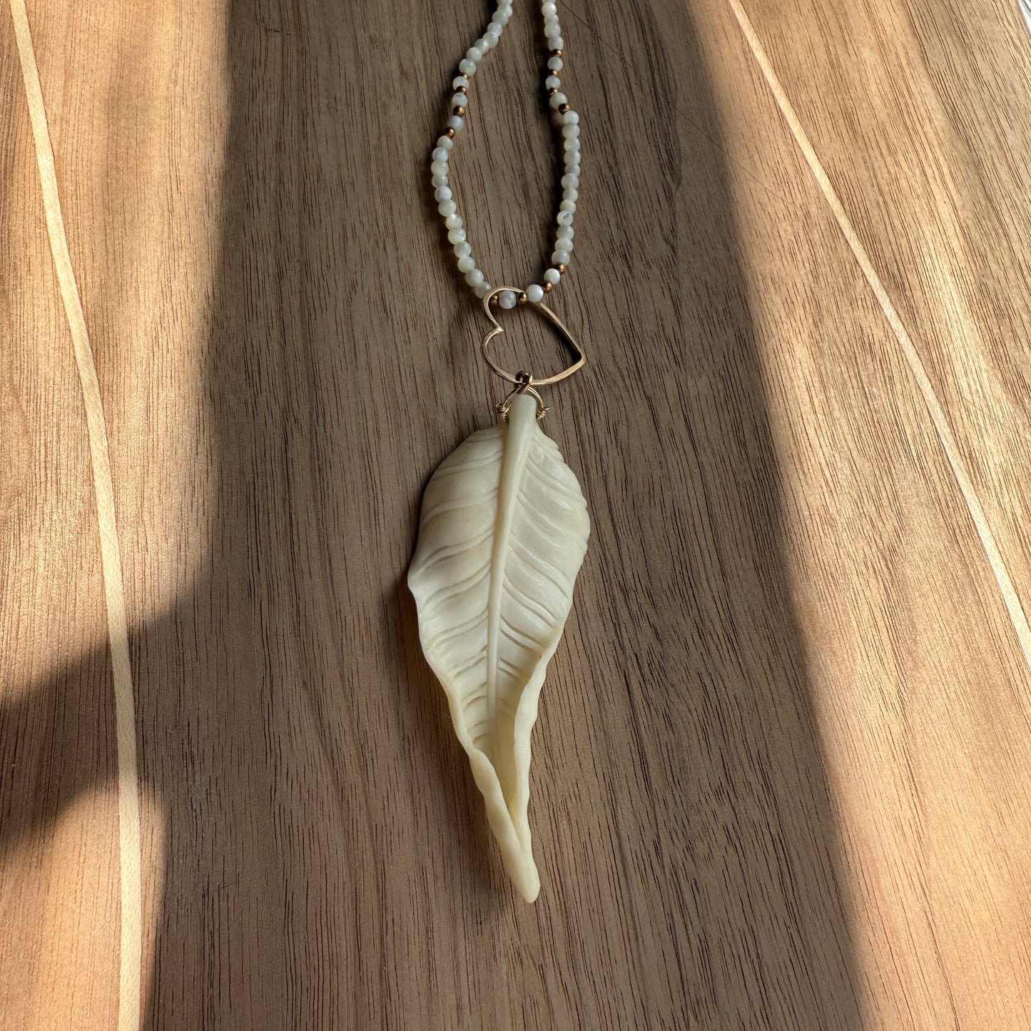 Shell Leaf Necklace