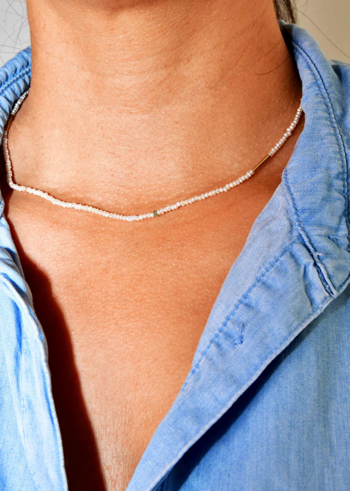 Tiny Pearl Necklace 14K