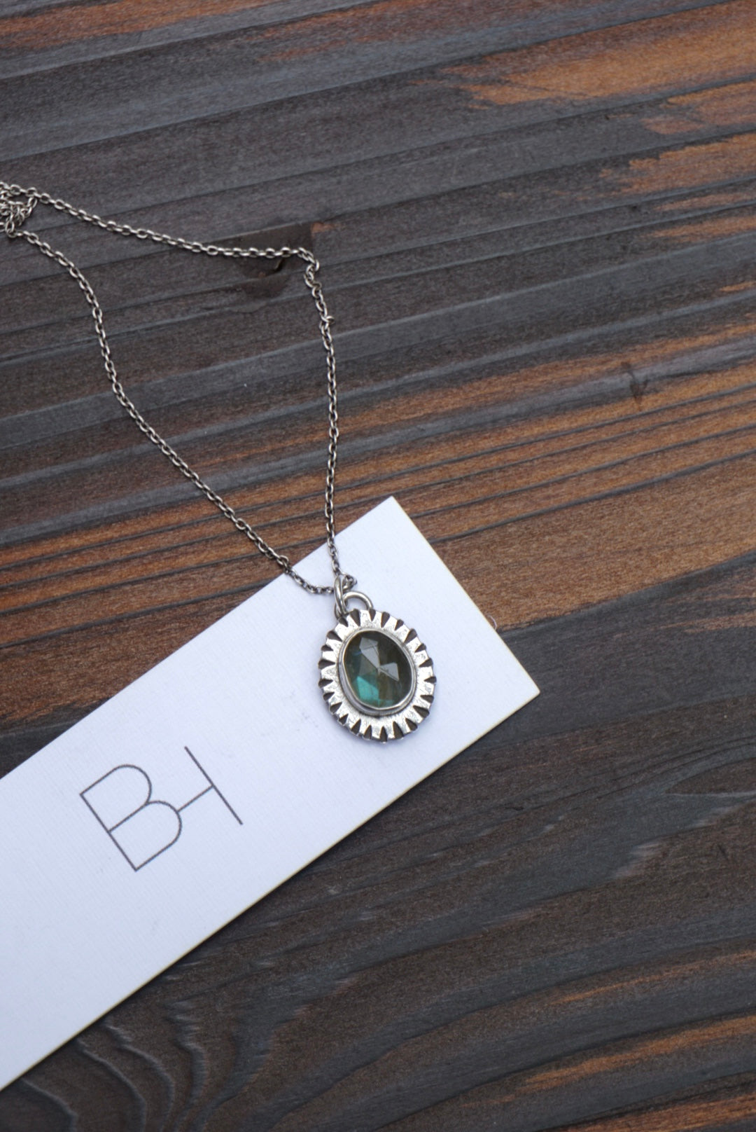 Labradorite Ridge Necklace