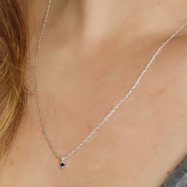 Dainty Amethyst Pendant Necklace