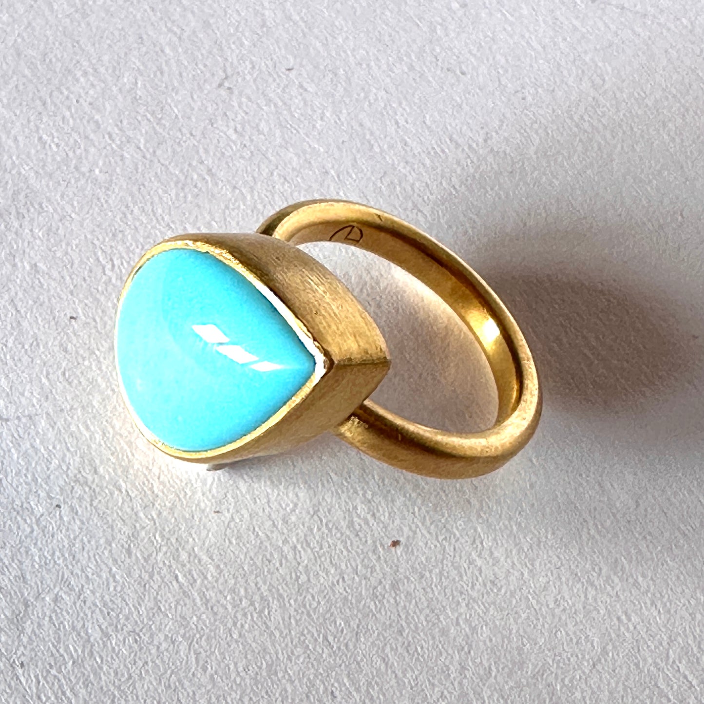 Teardrop Mic Drop Ring