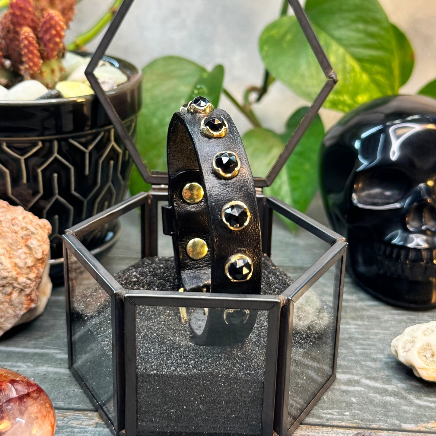 Buckle Bracelet w/ Black Onyx