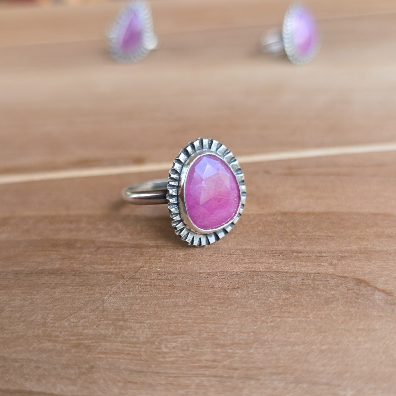 Pink Sapphire Ridge Rings