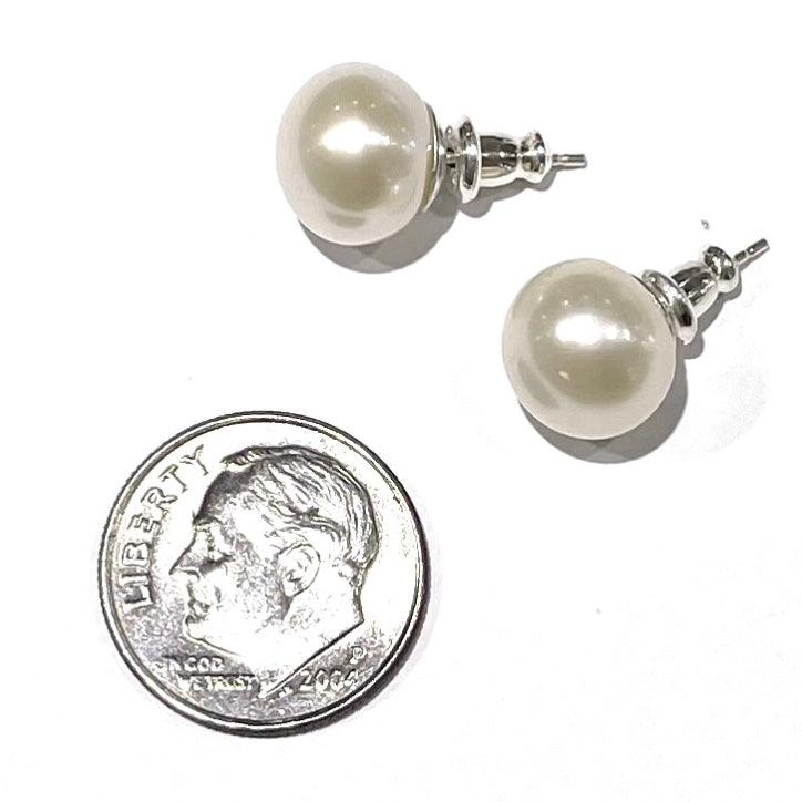 "Eloise" Button Pearl Stud Earrings