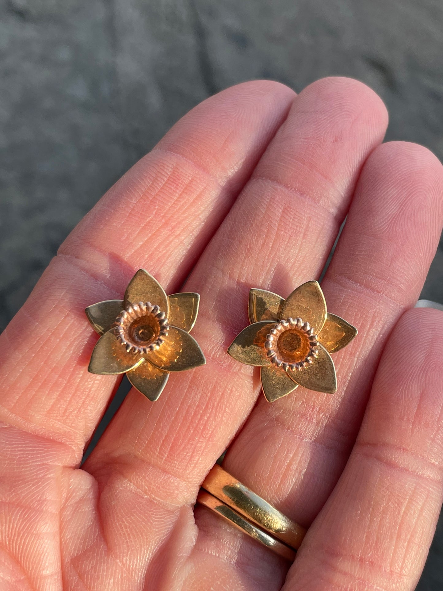 Daffodil Stud Earrings