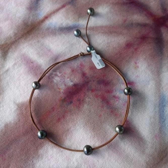 Versatile 5 Tahitian Necklace