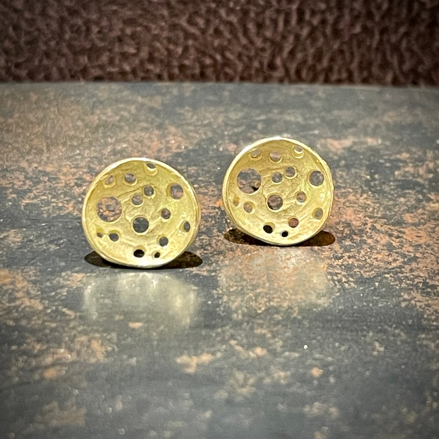 18K Small Bowl Siv Studs