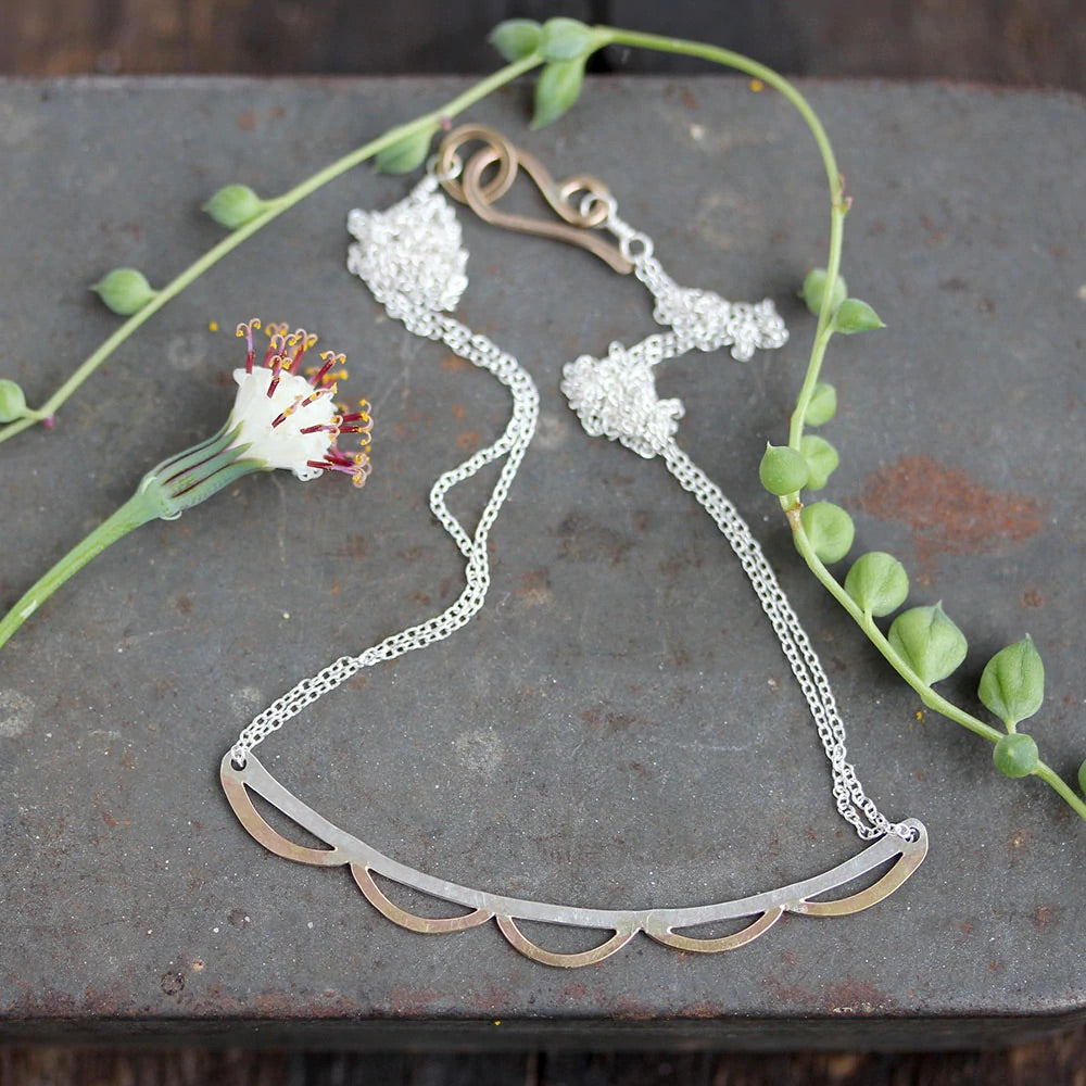 Scalloped Bar Necklace