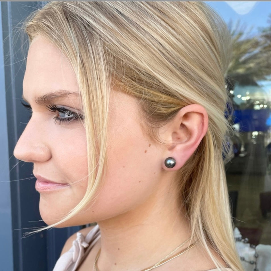 "Mareva" Tahitian Pearl Stud Earrings