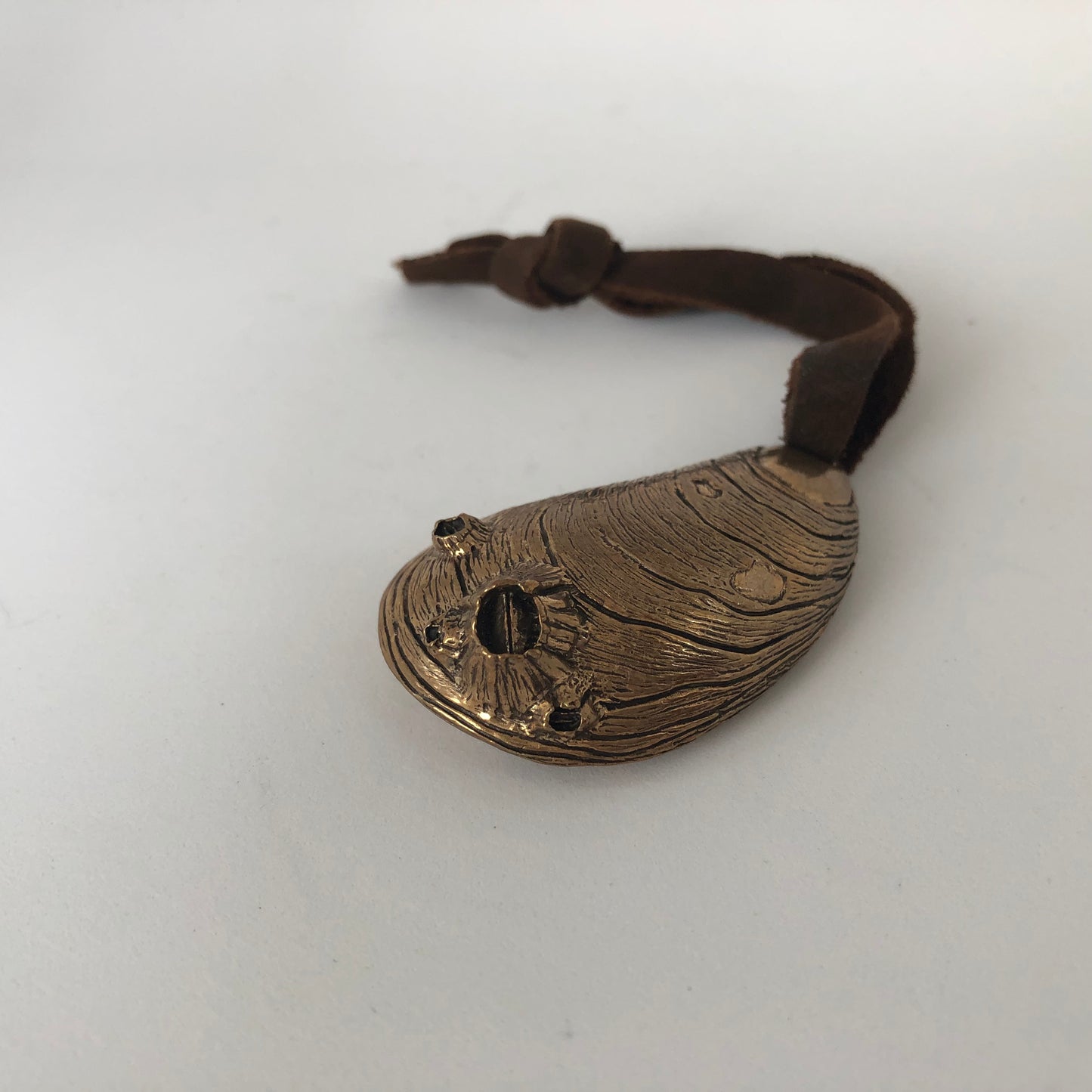 Mussel Shell Bottle Opener - Bronze