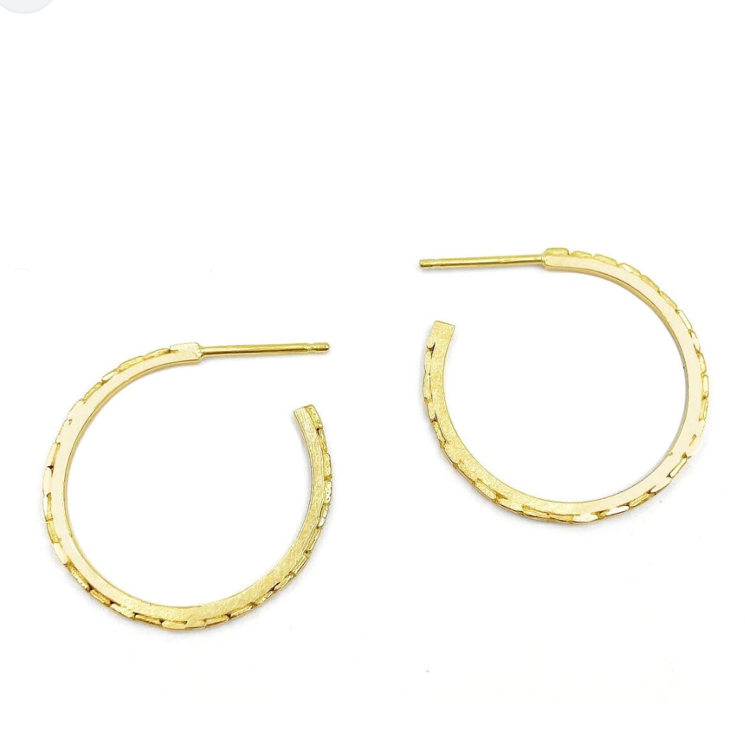 Sugar Brick Vertical Hoops