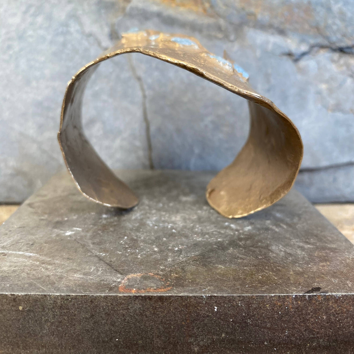 Undertow Cuff
