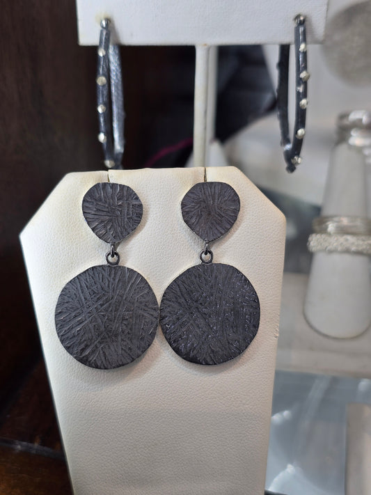 Oxidized Double Plate Earrings