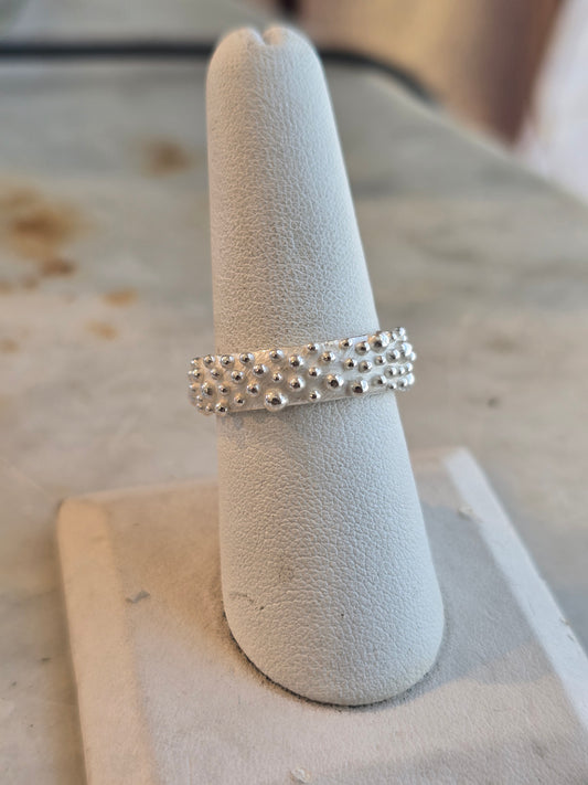 Polished Bumpy Ring Band