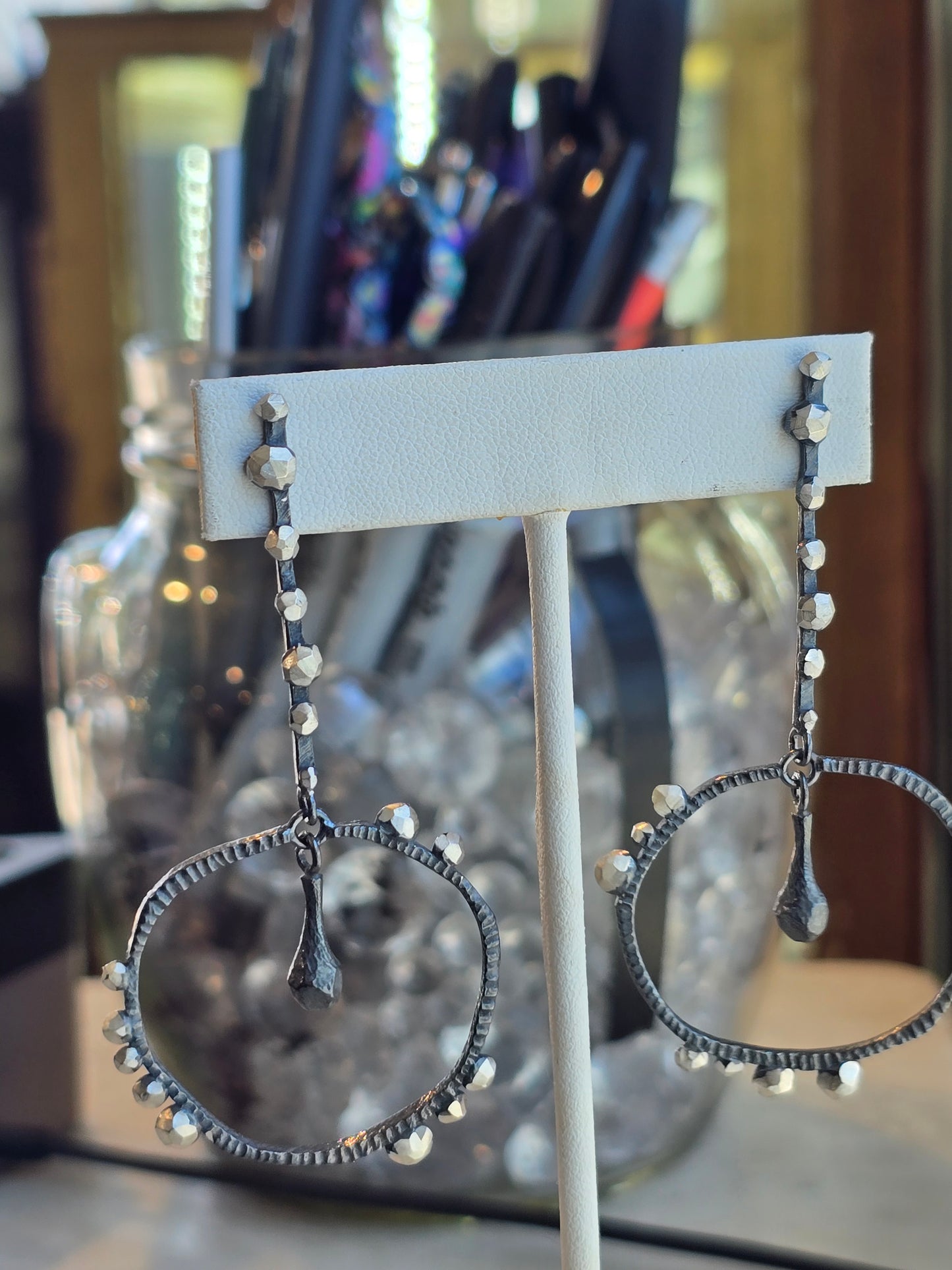 Oxidized Bumpy Rod & Circle Dangle Earrings