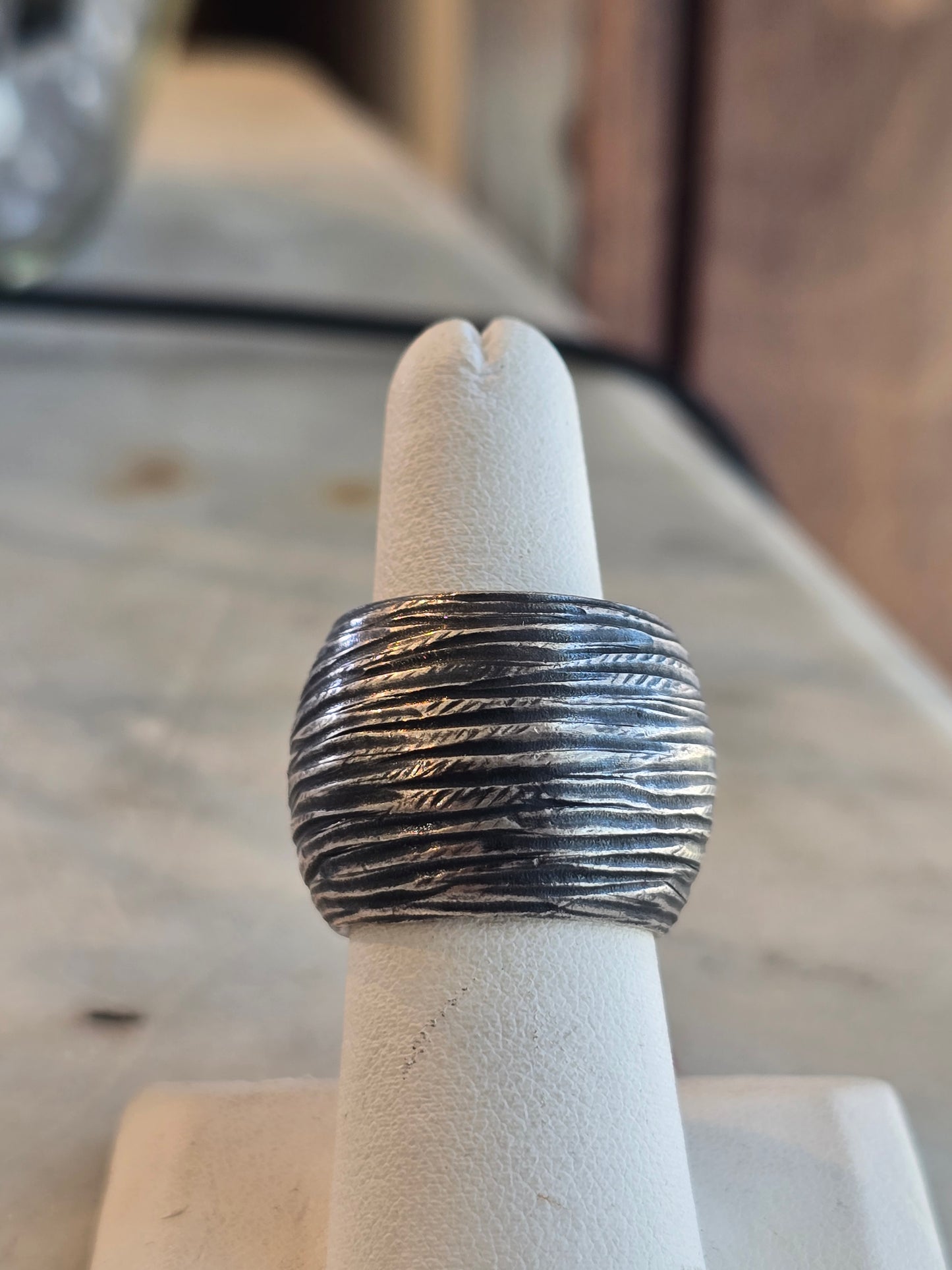 Oxidized Basket Ring Band