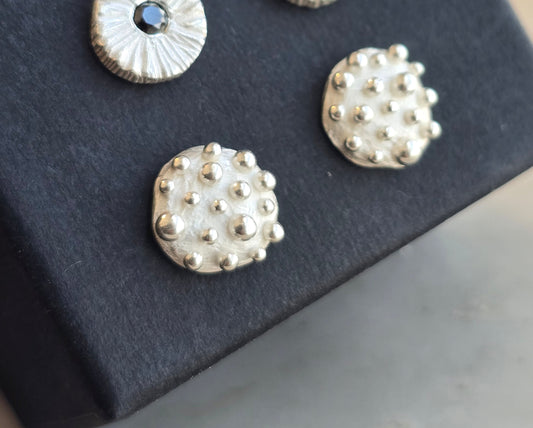 Polished Bumpy Circle Stud Earrings