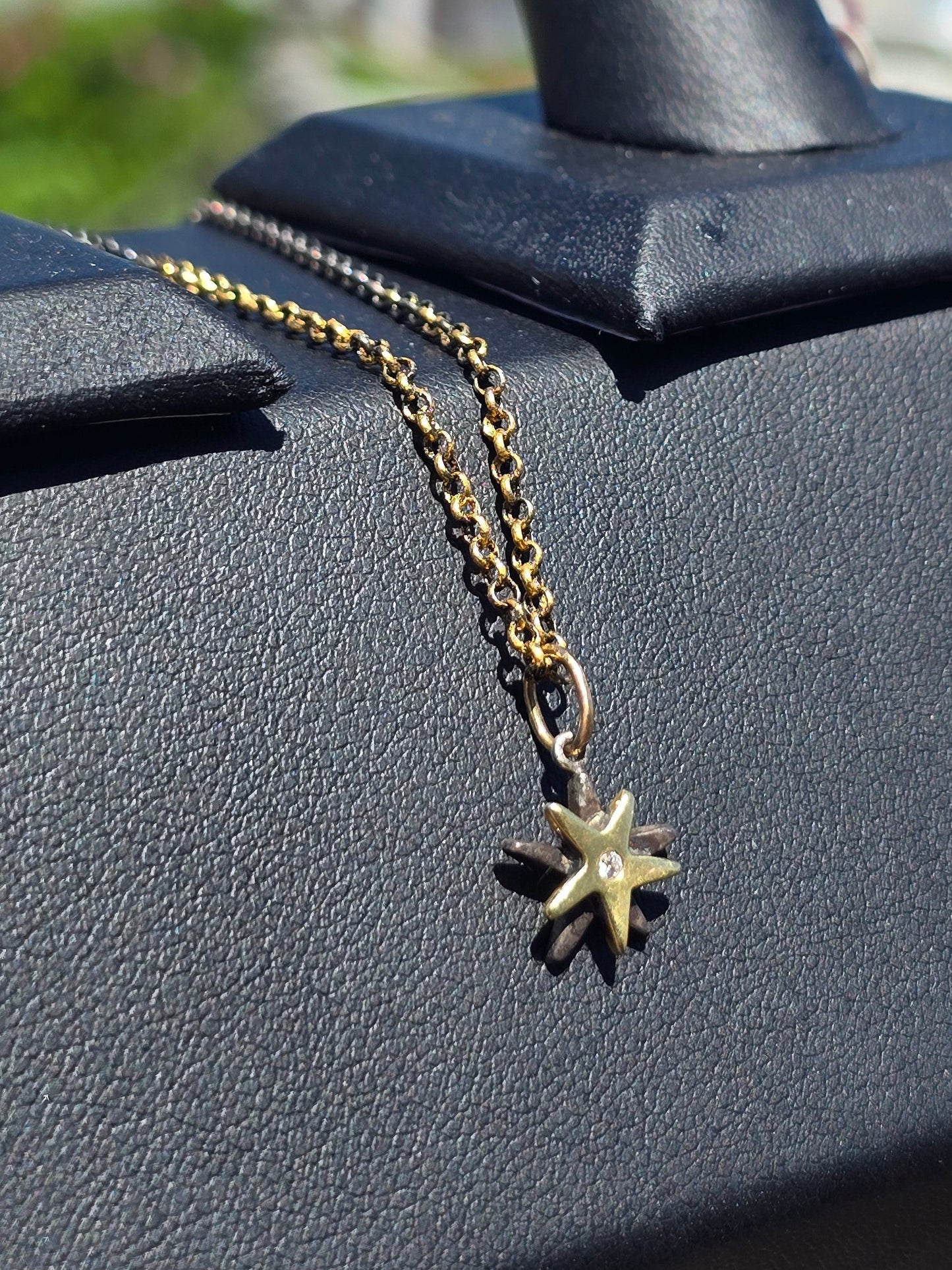 Floating Star Charm Necklace 18K
