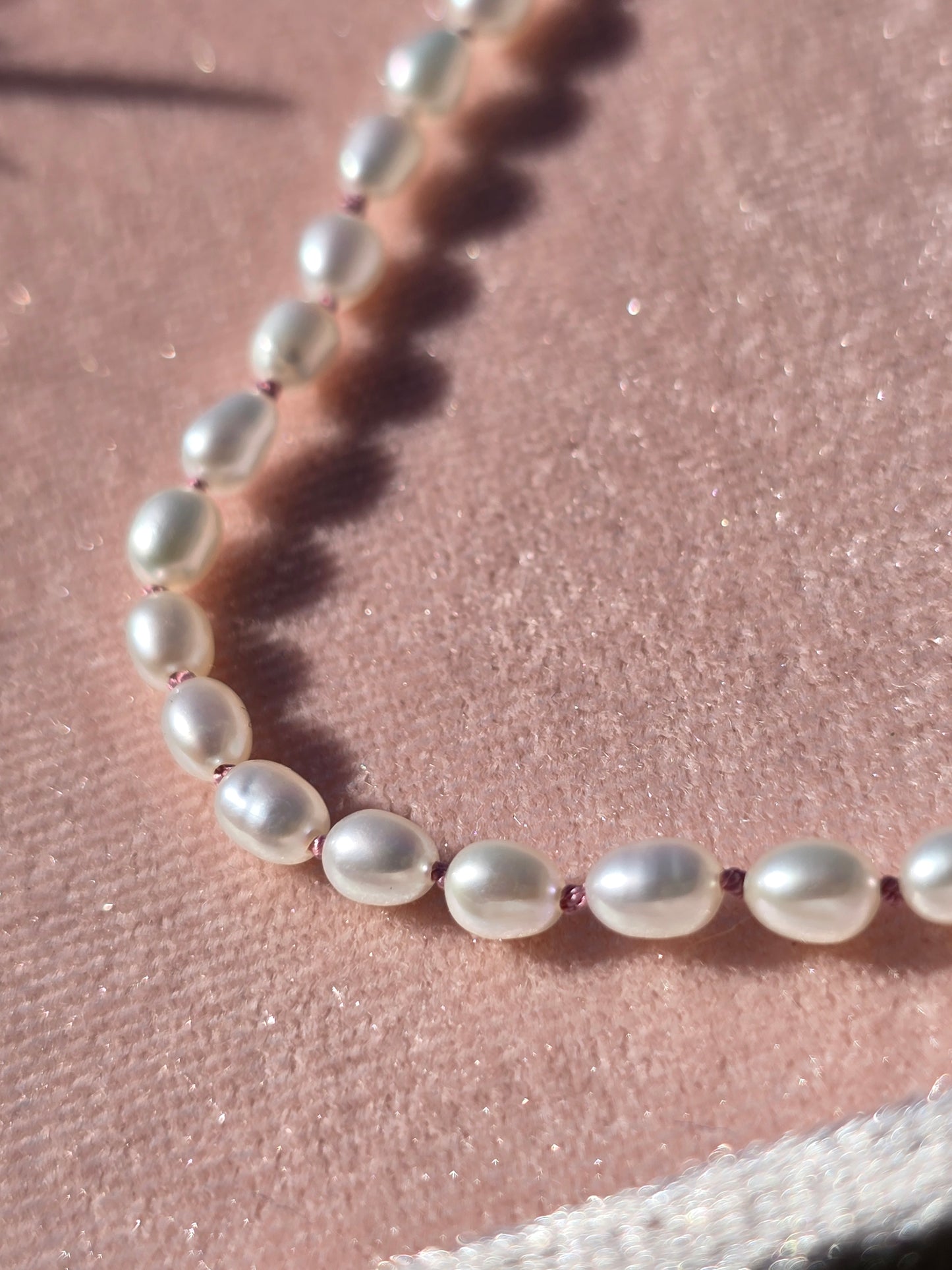 Oblong Pearl w/ Pink Silk