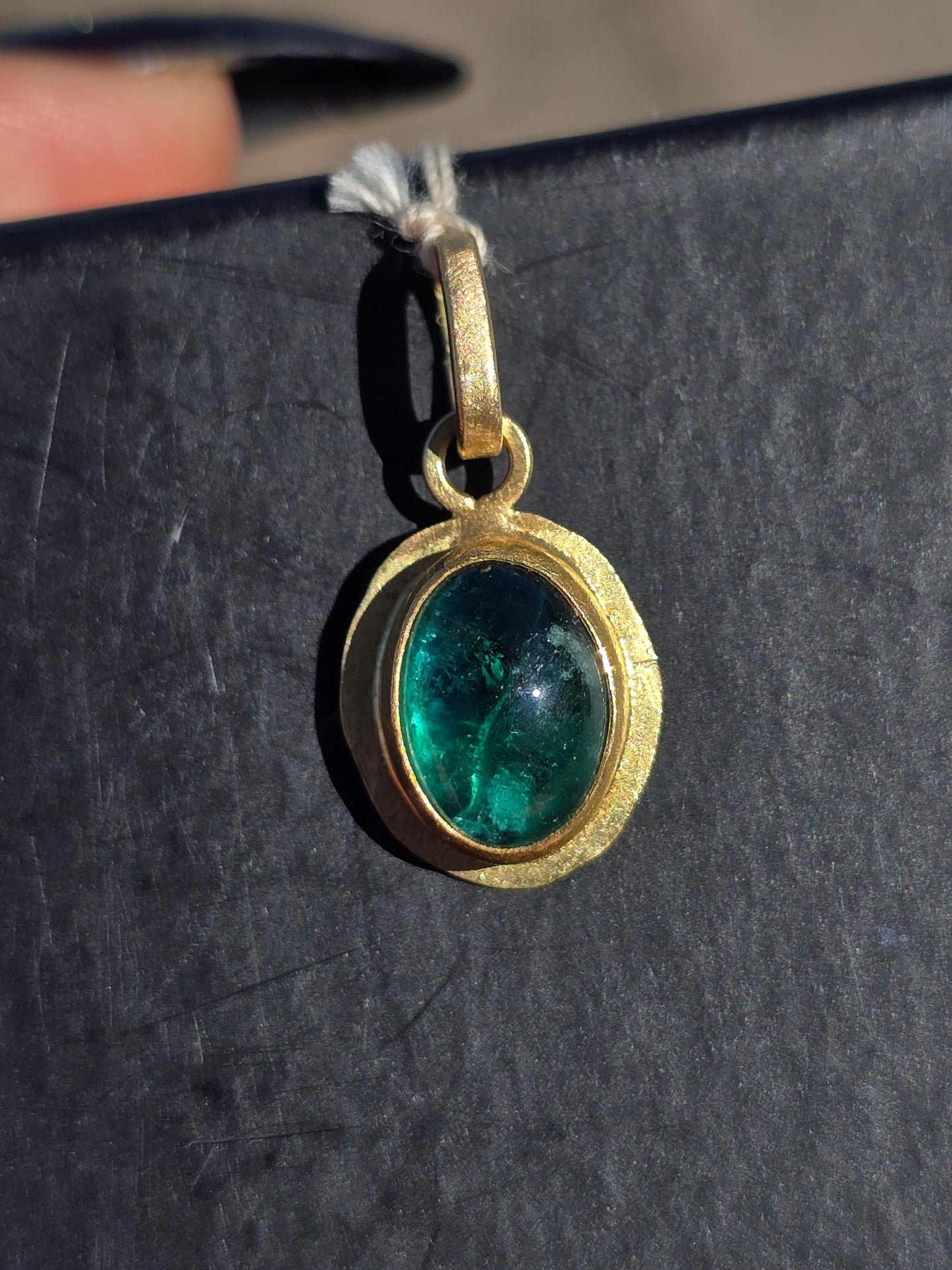 Emerald Cabachon Pendant