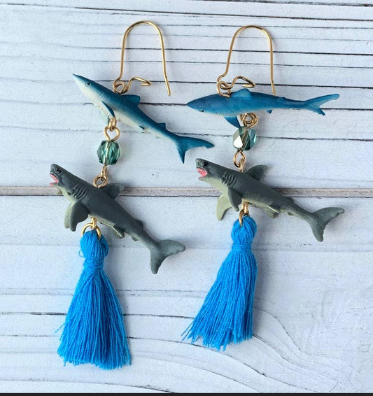 Tiny Jaws Tassel Earrings