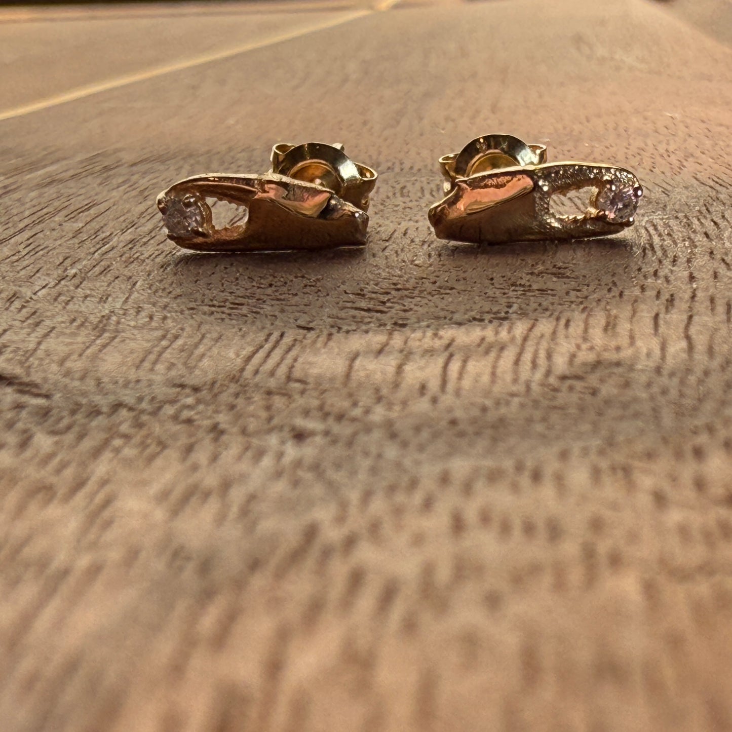 Gold Pincer Claw with Diamond Studs