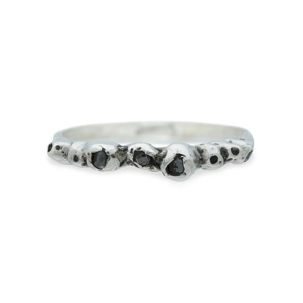 Barnacle Band Ring w/ Black Diamond