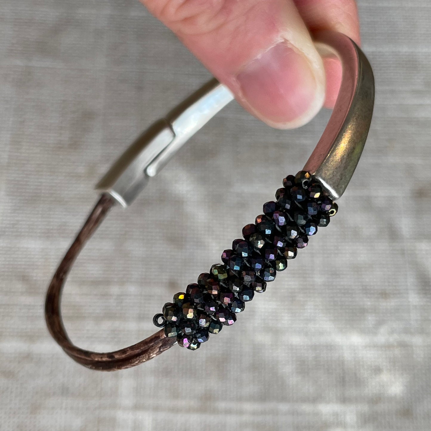 Aubergine Spinel Magnetic Bracelet