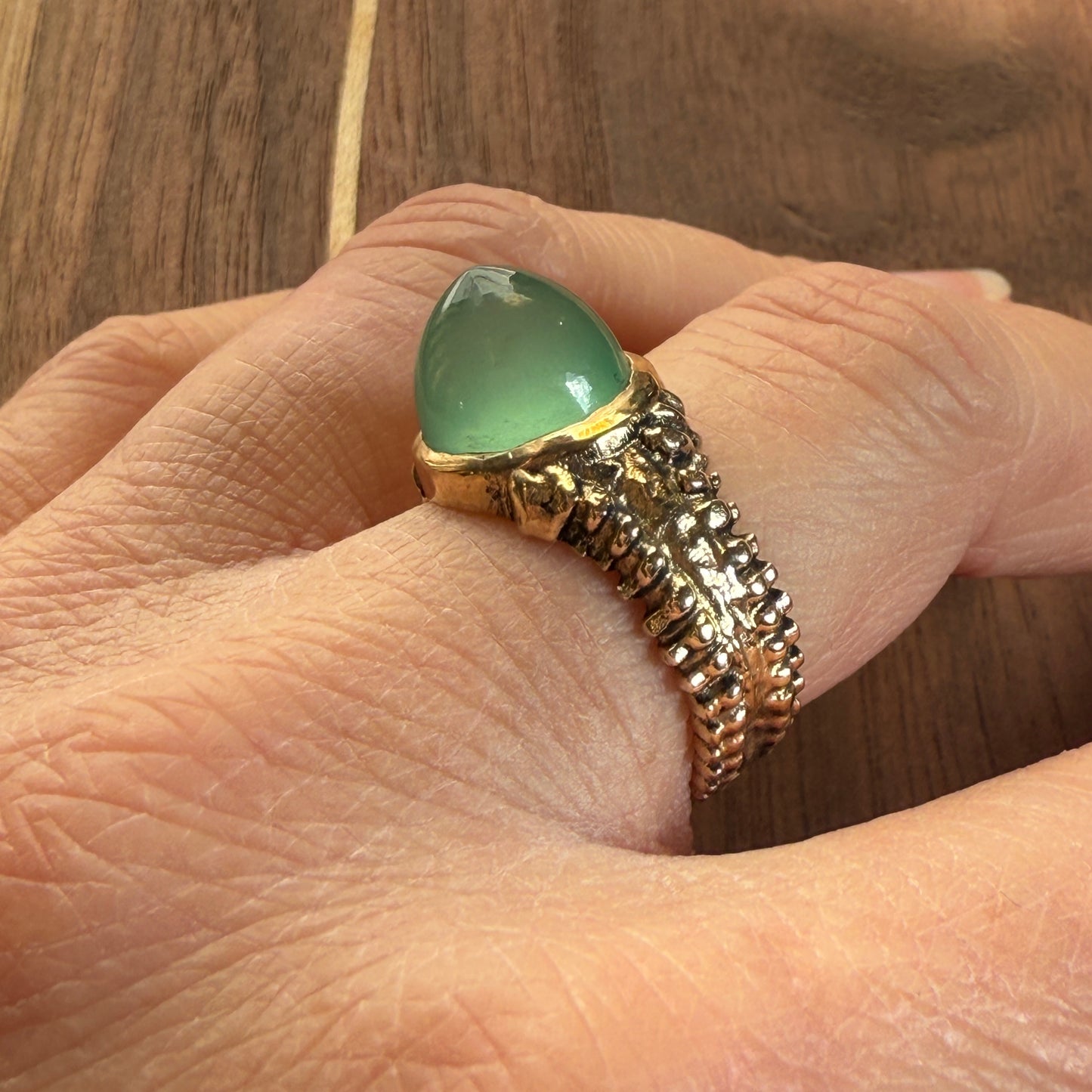 Gold Starfish Ring with Chrysoprase