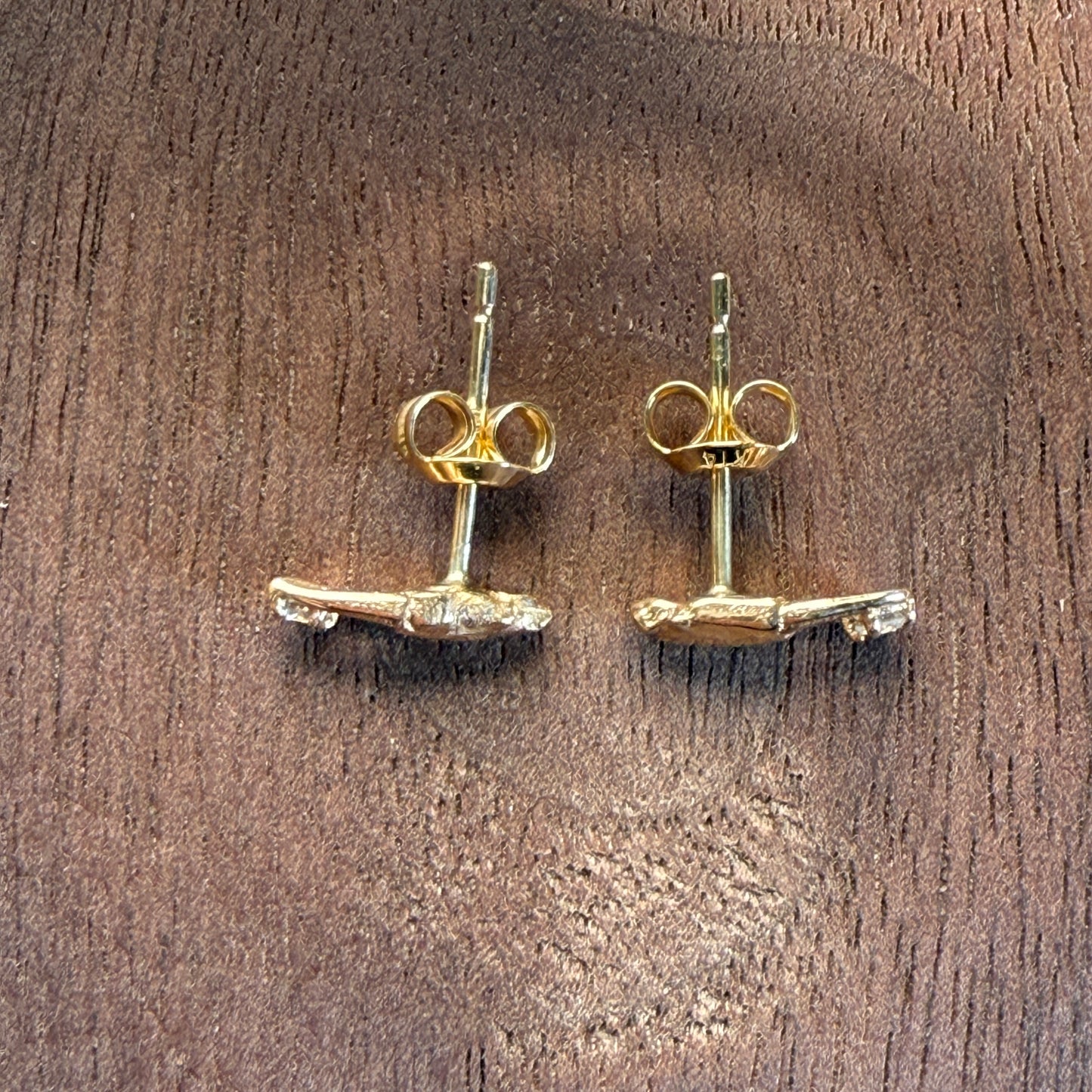 Gold Pincer Claw with Diamond Studs