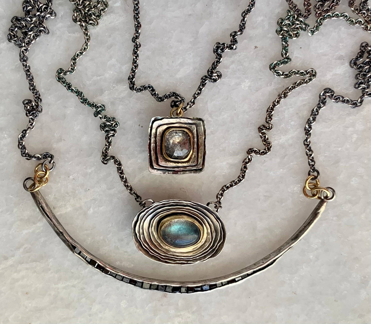 Oval Cusp Necklace