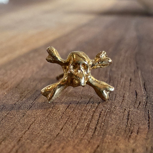 14k Crossed Bones Single Skull Stud