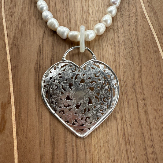 Large Freshwater Pearl Necklace