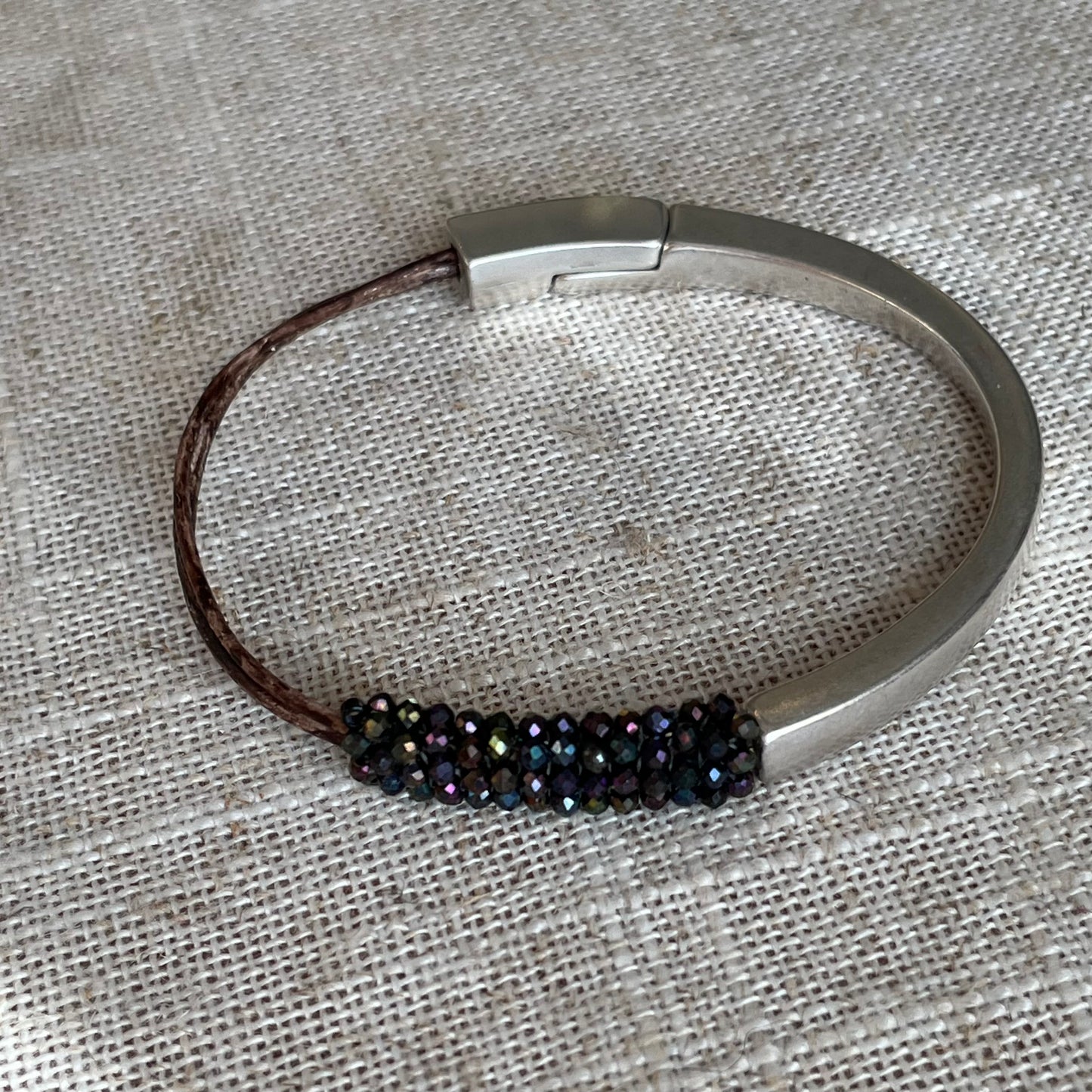 Aubergine Spinel Magnetic Bracelet
