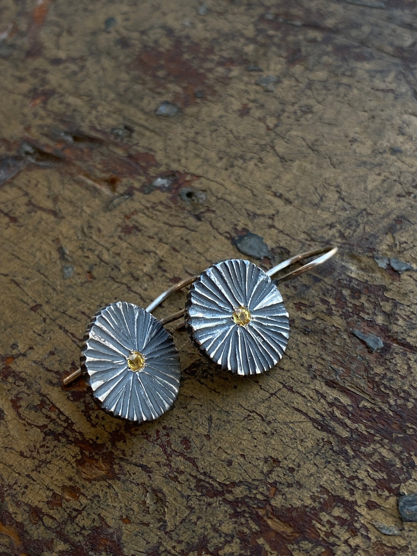 Oxidized Silver Dig Earrings with yellow Sapphires