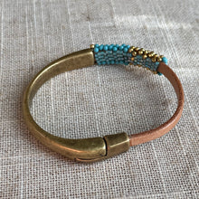 Load image into Gallery viewer, Turquoise and pyrite bracelet