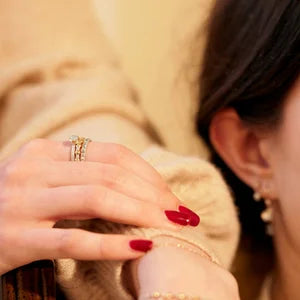 MONTMARTRE: Aquamarine Solitaire Ring