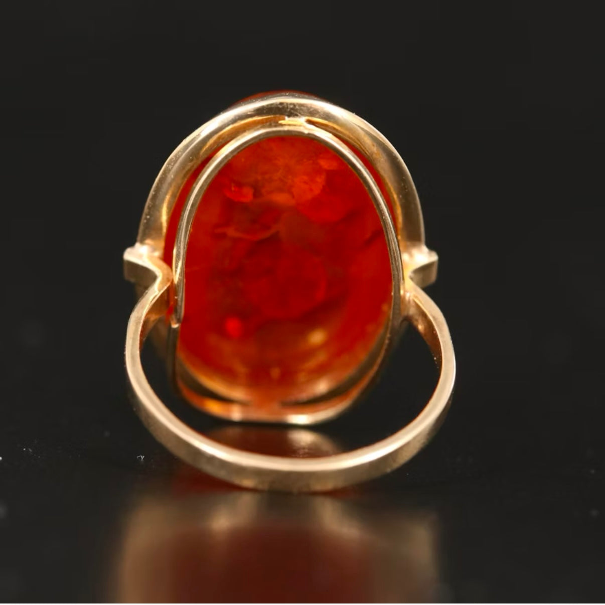 Vintage Amber and Gold Ring
