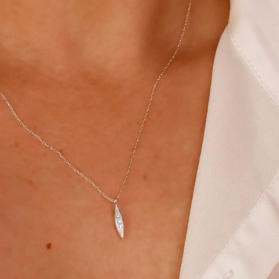 Sterling Silver Modern Triple Diamond Peak Necklace