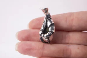Veitchii Necklace