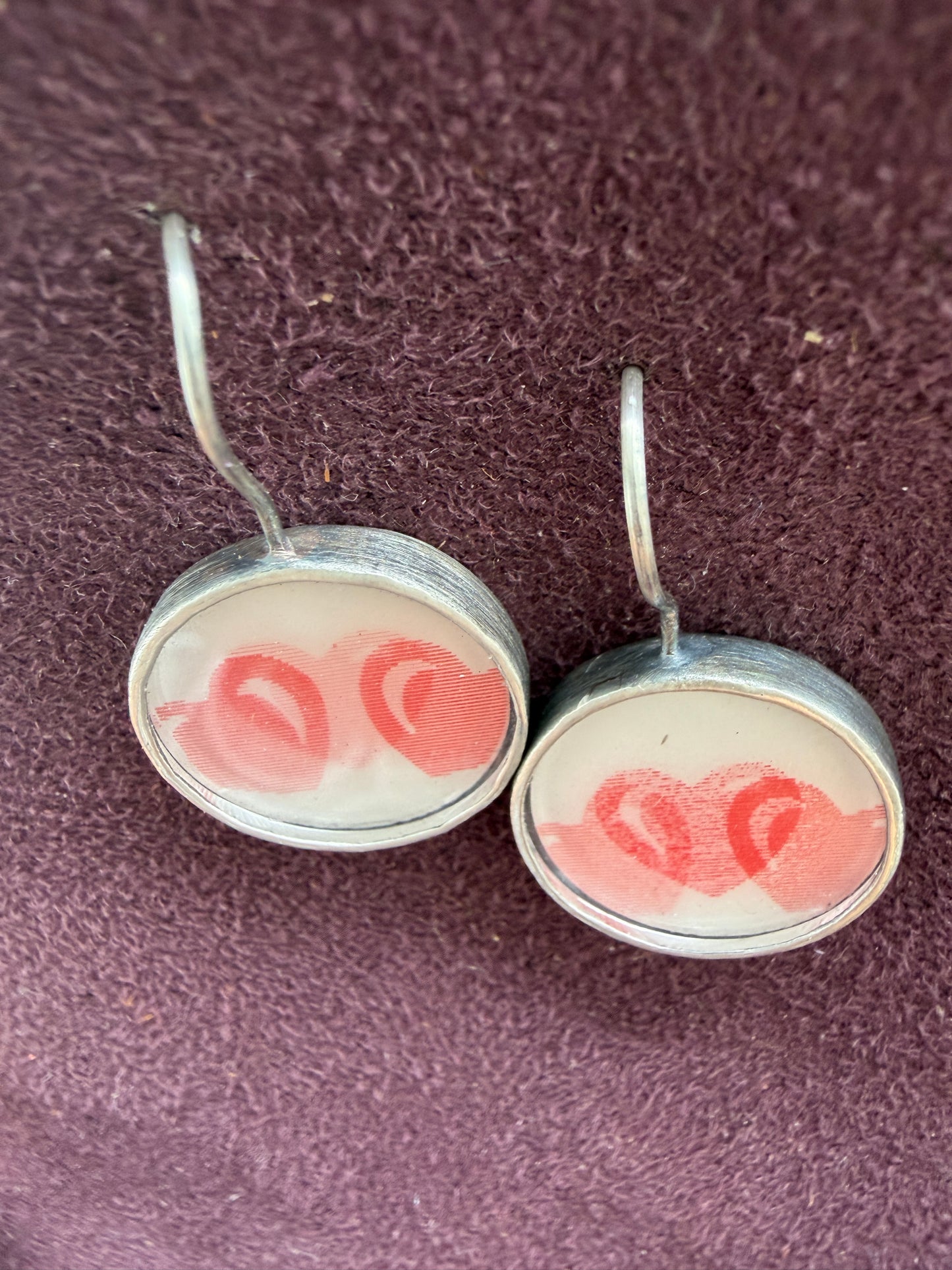 Bouncing Heart Earrings
