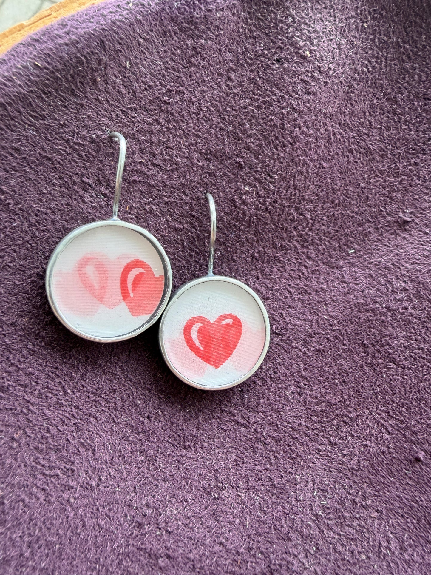 Bouncing Heart Earrings
