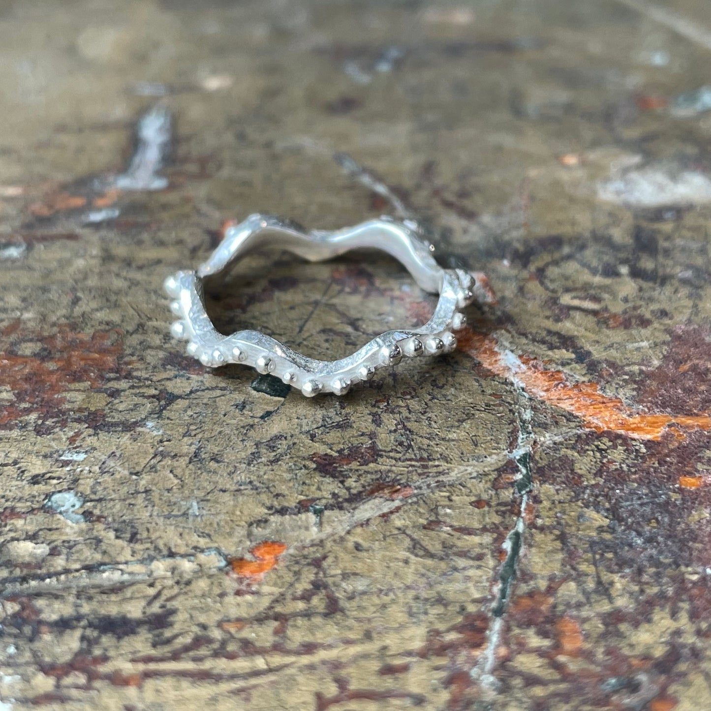 Thin Bumpy Wave Ring