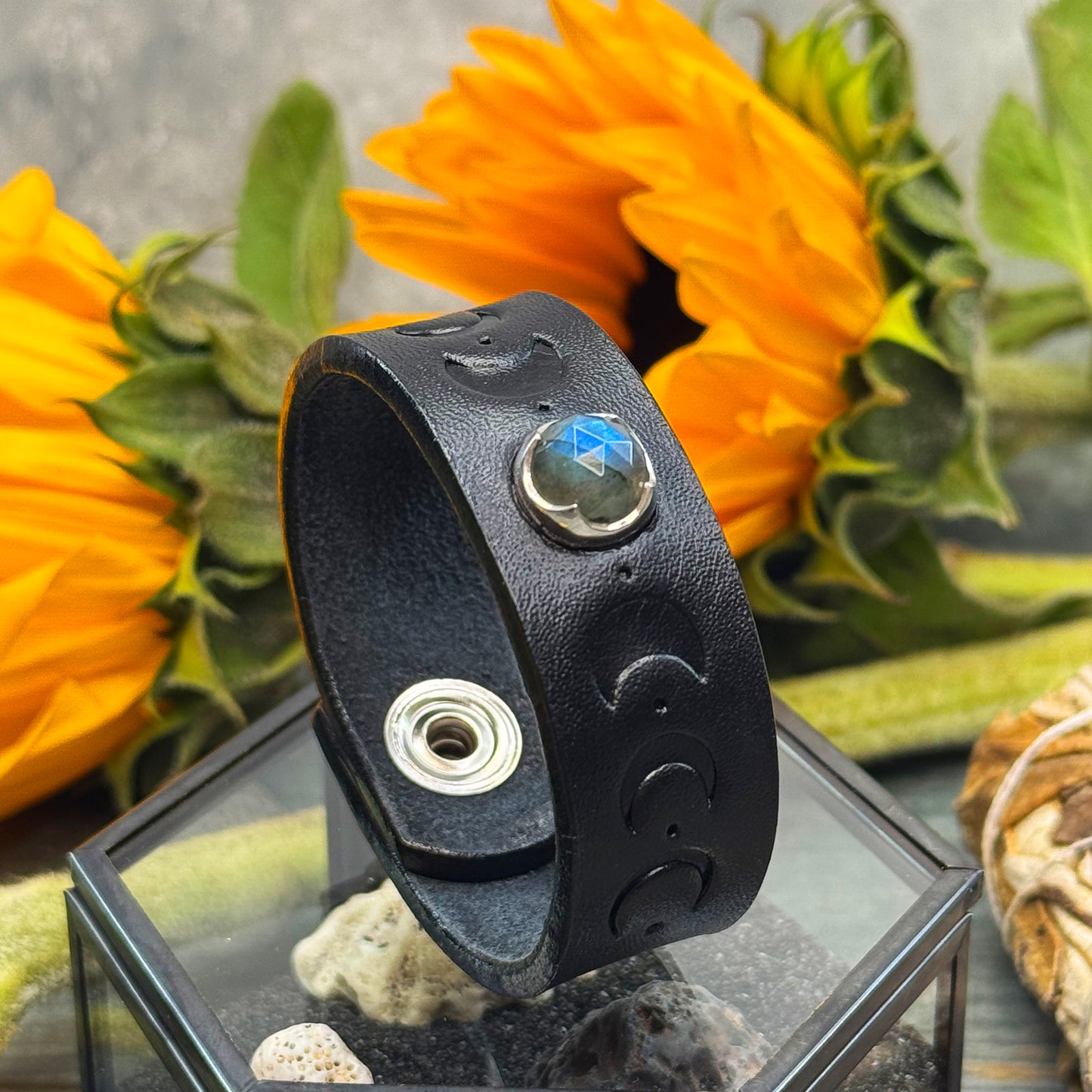 Snap Bracelet Labradorite